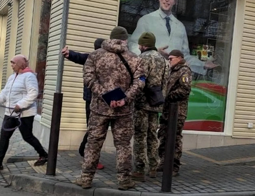 ТЦК через тиждень почнуть "розвертати" окремих військовозобов'язаних: що відомо  ТЦК через тиждень почнуть "розвертати" окремих військовозобов'язаних: що відомо